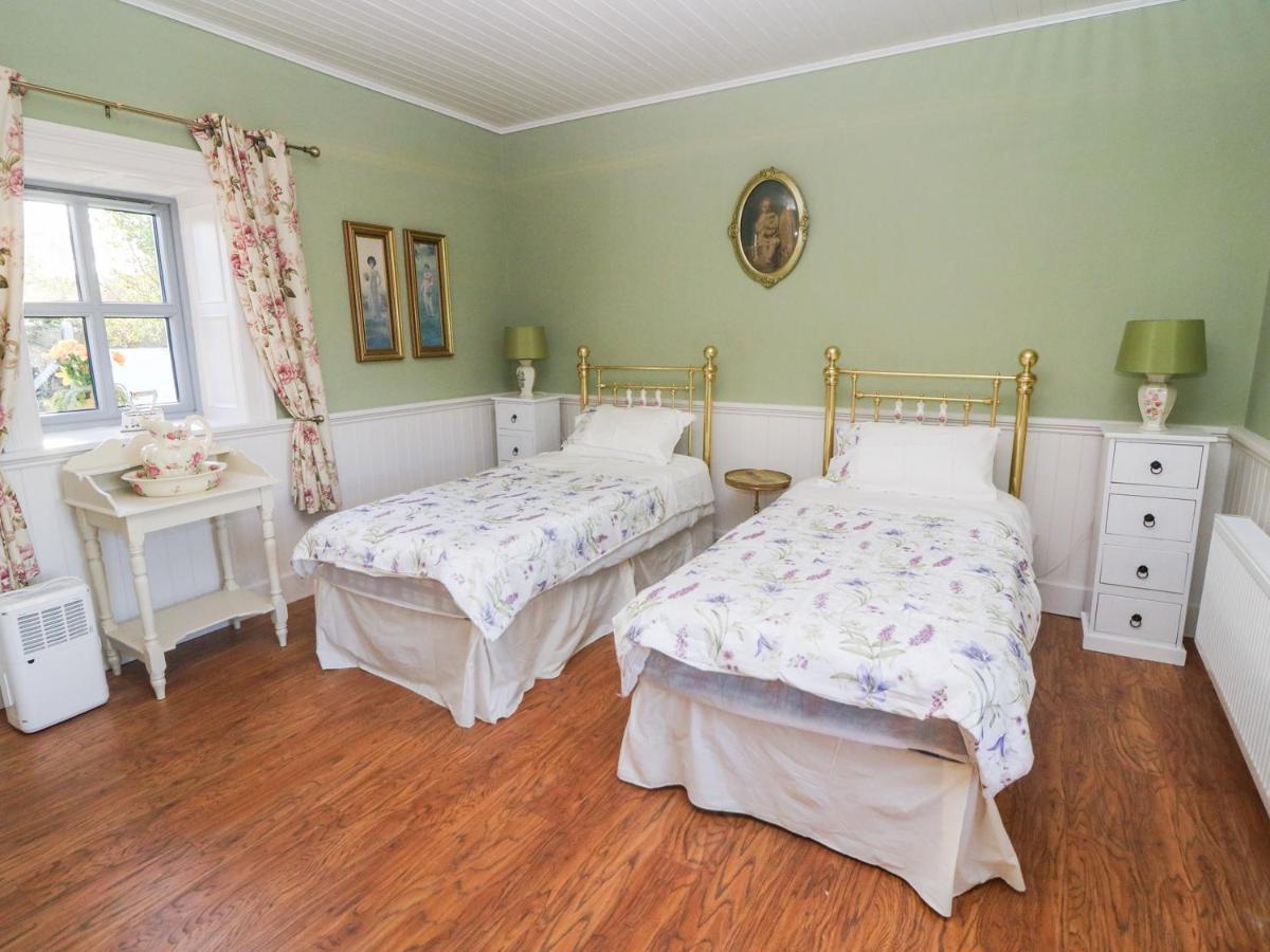 Longfield Lodge Килларни Экстерьер фото