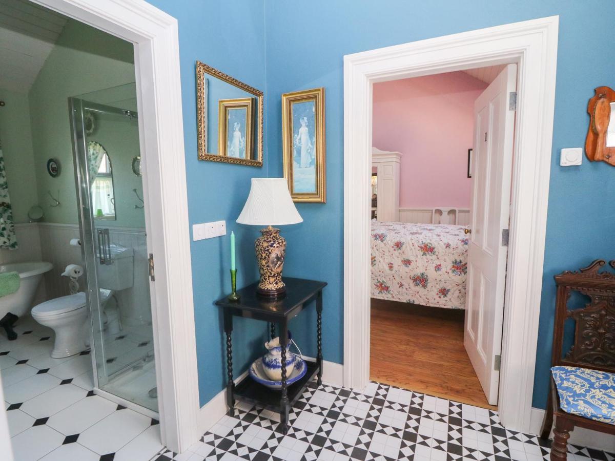Longfield Lodge Килларни Экстерьер фото