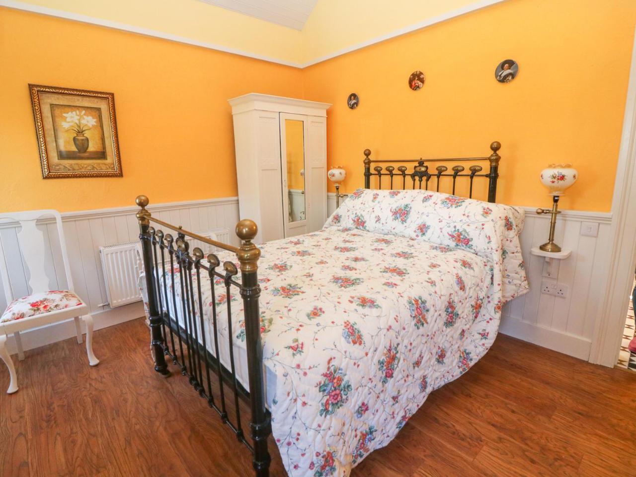 Longfield Lodge Килларни Экстерьер фото