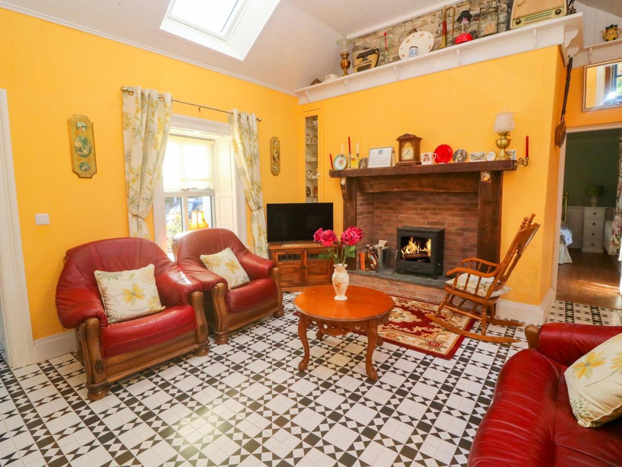Longfield Lodge Килларни Экстерьер фото